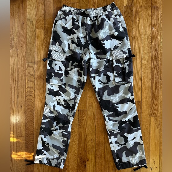 PUMA XTG TRAIL CARGO AOP PANTS CASTLEROCK CAMO Sz. M - Picture 8 of 8